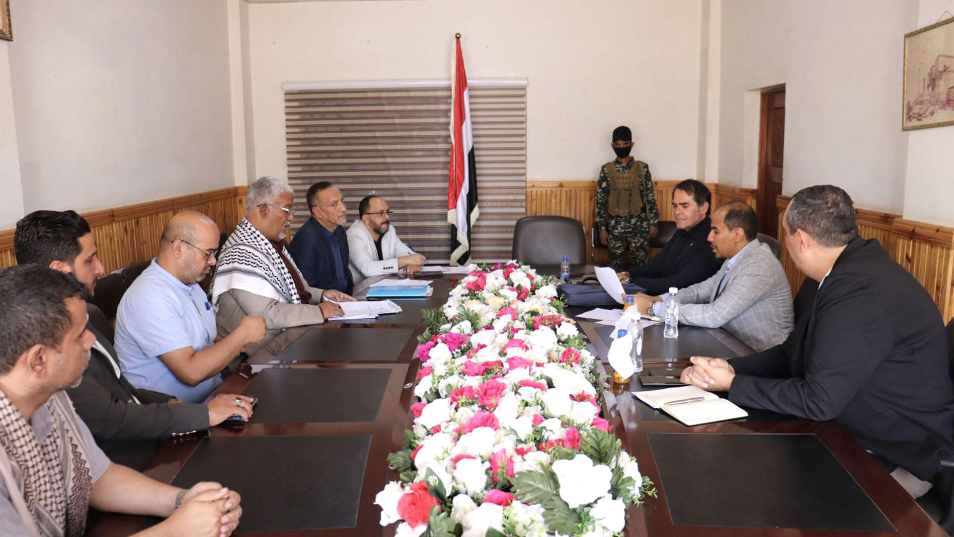 Minister of Social Affairs discusses the UNHCR's response,  fulfilment of its commitments