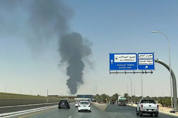 Wall Street Journal: Saudi Arabia Evacuates Dozens of Aircraft from Riyadh Airport Amid Yemeni Operations
