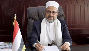 رئيس مجلس القضاء يهنئ القيادة الثورية والسياسية بعيد الوحدة