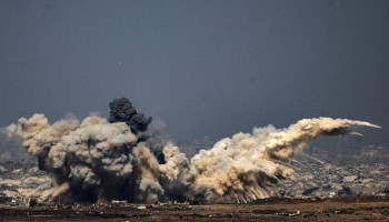 "أوكسفام": "إسرائيل" تقصف عشوائيًا كافة أنحاء قطاع غزة