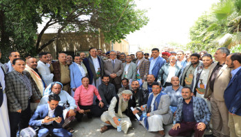بن حبتور يحُثُّ على مضاعفة الجهود وتفعيل الخطط والبرامج الخاصة بتطوير مستوى نظافة العاصمة صنعاء