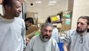 الإفراج عن 10 أسرى من سجون العدو الصهيوني