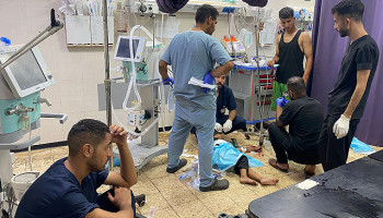 "الأونروا": غزة تعاني نقصا حادا في مستلزمات النظافة والصابون بات نادرا
