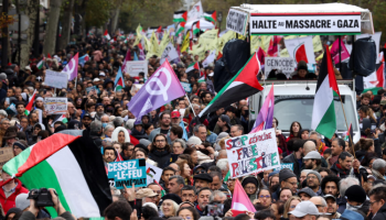 سان فرانسيسكو الأمريكية تشهد تظاهرة حاشدة للمطالبة بإنهاء الإبادة في غزة