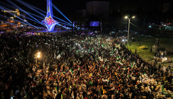 سوريا: احتجاجات شعبية في حمص ضدّ الاتفاق الأمني المرتقب مع العدو الصهيوني