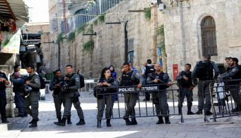 العدو الإسرائيلي يفرض على أهالي بلدات مقدسية تصاريح لدخولها