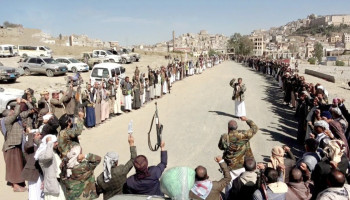 أبناء مديرية معين بالأمانة يحذرون من الانجرار وراء مخططات العدوان لزعزعة الجبهة الداخلية