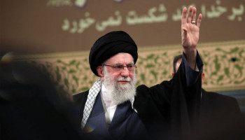 السيد الخامنئي مخاطبًا الشعب الإيراني: صنعتم يوماً تاريخياً وأحبطتم مخططات الأعداء