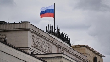 موسكو تدعو واشنطن إلى الحكمة وتؤكد رفض الحلول العسكرية تجاه إيران