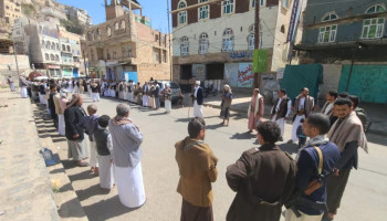 وقفات بالمحويت إحياءً لذكرى خروج المارينز الأمريكي من صنعاء