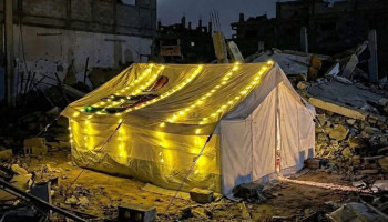 قطاع غزة يستقبل شهر رمضان مثقلاً بالهموم والآلام والأحزان