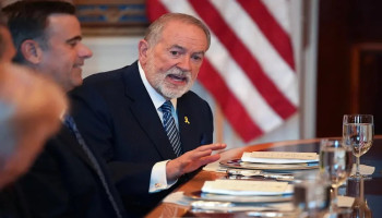 بيان عربي–إسلامي مشترك يدين تصريحات السفير الأميركي لدى العدو الصهيوني