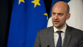 فرنسا: الوضع الإنساني في غزة لا يزال صعباً ويجب وصول المساعدات دون عوائق