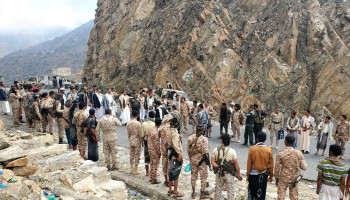 زيارة تفقدية لأحوال المرابطين في جبهة القبيطة بمحافظة لحج