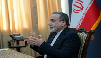 عراقتشي: العدوان زعزع استقرار المنطقة وأمن الملاحة في مضيق هرمز