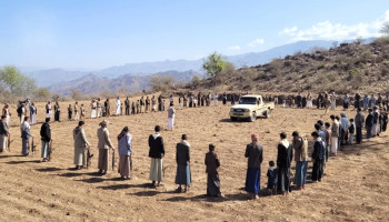 وقفة مسلحة لقبائل عزلة يادع في الحيمة الخارجية بصنعاء