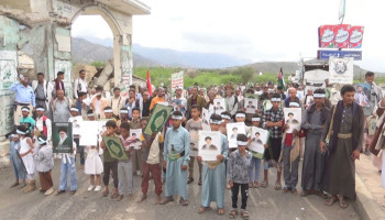 ثلاث مسيرات في القبيطة بلحج احتفاءً بالنصر على العدو الصهيوأمريكي