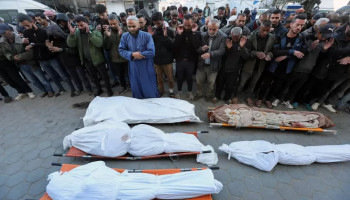 ارتفاع حصيلة الإبادة الجماعية بغزة إلى 72,560 شهيدًا و 172,317 إصابة