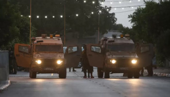 العدو يشنُّ حملة اعتقالات في الضفة الغربية