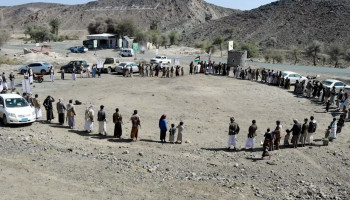 وقفة قبلية في مديرية كتاف بصعدة إعلاناً للبراءة من أعد الله