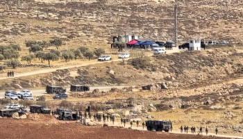 العدو يعتقل 3 شبان شرق رام الله ويقتحم عناتا بالقدس المحتلة