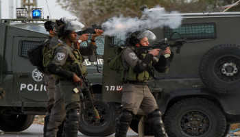 إصابات خلال اقتحام العدو الصهيوني قرية المغير شمال شرق رام الله