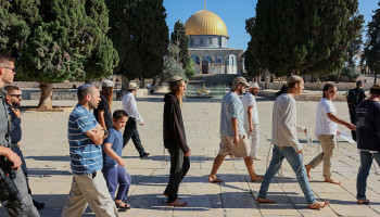 محافظة القدس: اقتحام المجرم بن غفير للأقصى تصعيد خطير