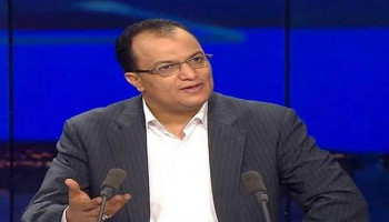 العجري: بإمكان السعودية تجنيب نفسها تبعات الحصار بالانسحاب من اليمن ودفع التعويضات