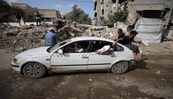 مركز غزة: منع العدو لقطع الغيار يهدد بانهيار كامل لقطاع النقل في القطاع