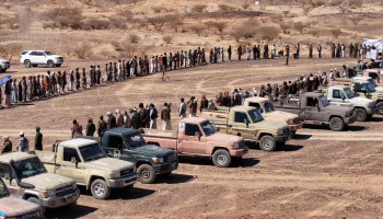 قبائل صرواح بمأرب تعلن النفير العام والجهوزية لمواجهة العدو السعودي