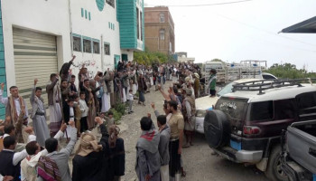وقفات شعبية بريمة تأكيدا على استمرار النفير وتحذيرا للعدو السعودي