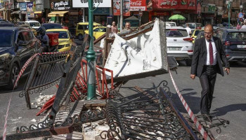 العدو يهدم 12 نصبًا تذكاريًا لشهداء فلسطينيين في نابلس وقلقيلية