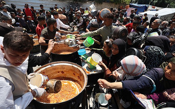 "أونروا": الأزمة الإنسانية في غزة تفوق الخيال