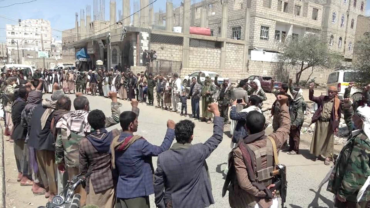 وقفة قبلية في رداع بالبيضاء نصرة لفلسطين وإعلان البراءة من الخونة