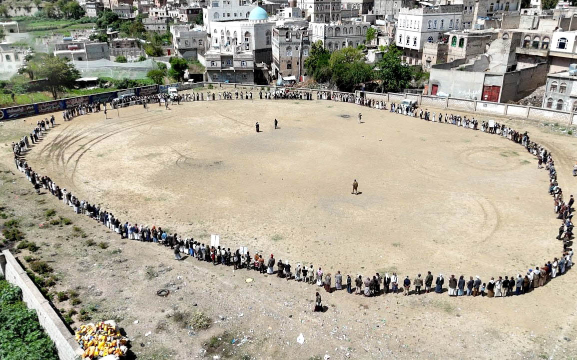 لقاءان قبليان في السدة وبعدان بإب إعلاناً للنفير العام وإسناداً لغزة