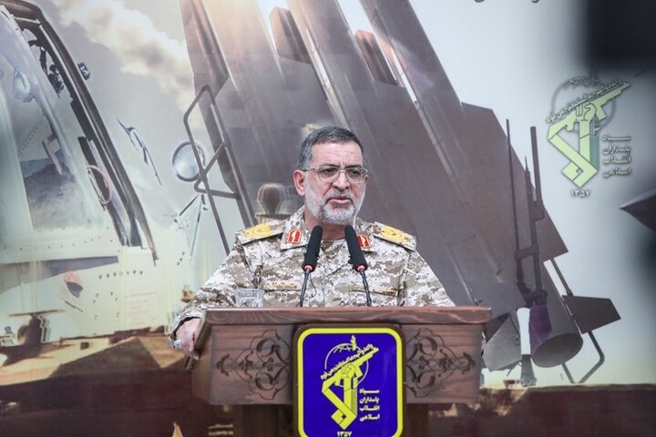 العميد نائيني: إيران قادرة على مهاجمة العدو في كافة الساحات اذا تعرضت لأي اعتداء