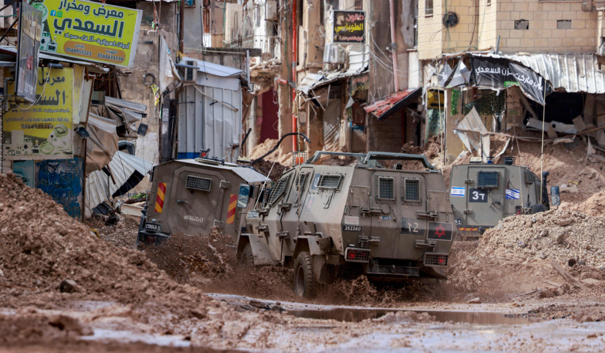 العدوان الصهيوني يوسع عمليات التجريف والتدمير في جنين لليوم الـ117