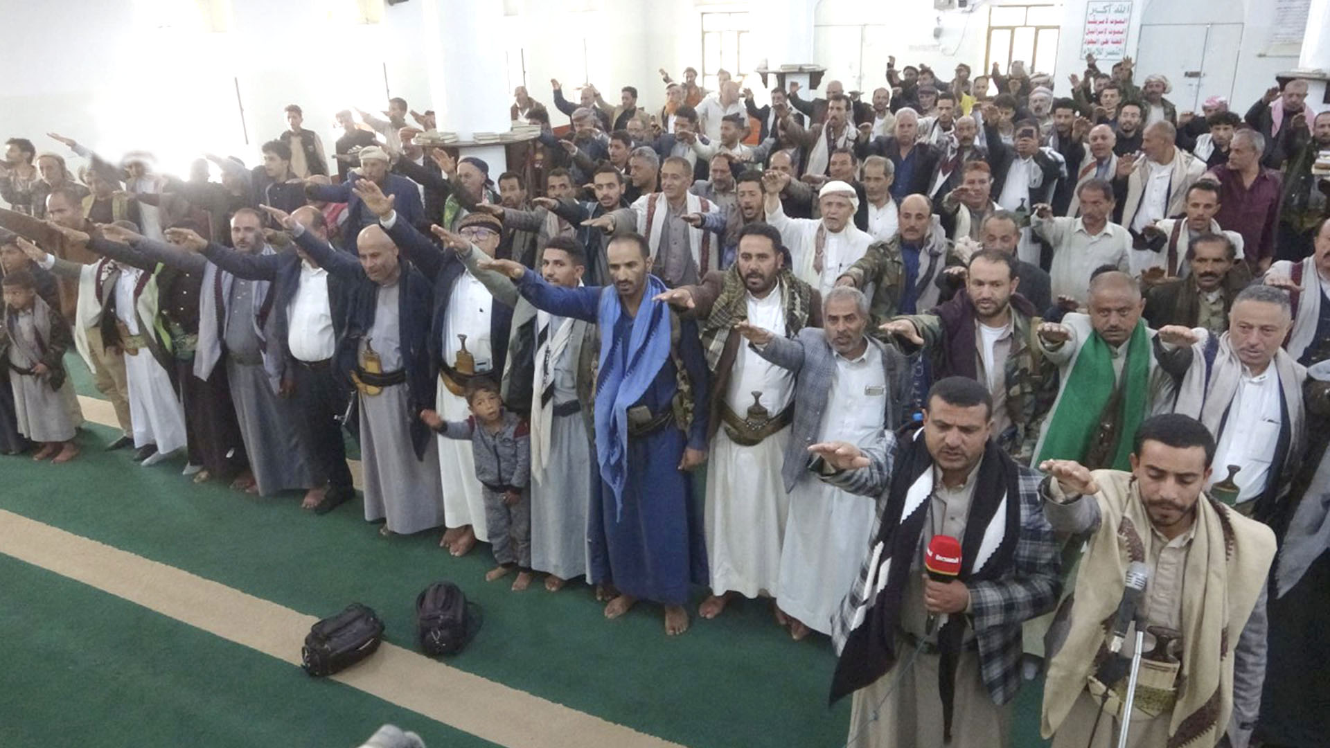 فعاليات احتفالية في مديريات إب إحياءً لذكرى يوم الولاية