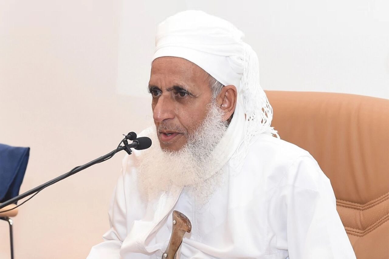 مفتي عُمان: أشكر أبطال اليمن المغاوير على غيرتهم الإيمانية ووقفتهم البطولية