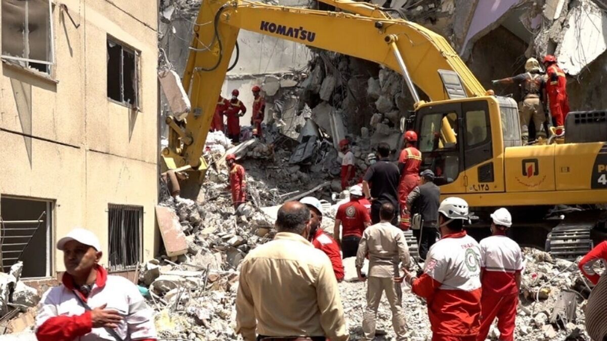 الهلال الأحمر الايراني: تنفيذ 512 عملية إغاثة منذ بداية العدوان الصهيوني