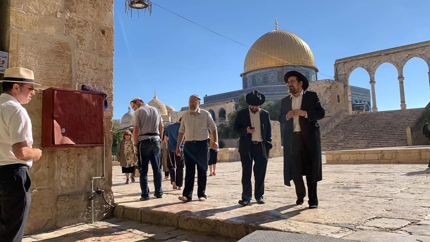العدو يقتحم الأقصى 25 مرة ومنع الأذان بالحرم الإبراهيمي 89 وقتًا خلال الشهر الماضي