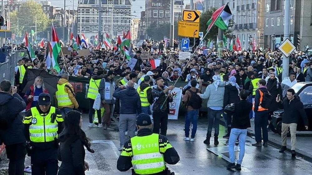 مظاهرة في هولندا ضد شركة تصدر قطع غيار مقاتلات "إف-35" للعدو
