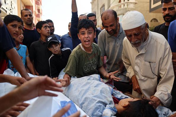 17 شهيدًا ومصابون بقصف صهيوني استهدف مناطق متفرقة من غزة