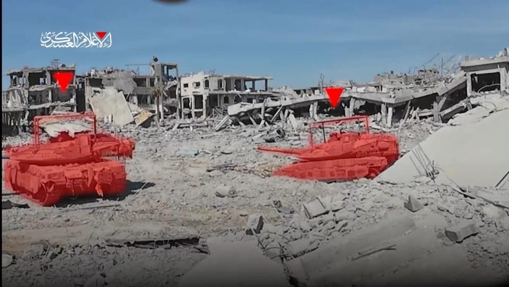 القسام تنشر مشاهد جديدة لاستهداف جنود وآليات العدو الصهيوني في جباليا
