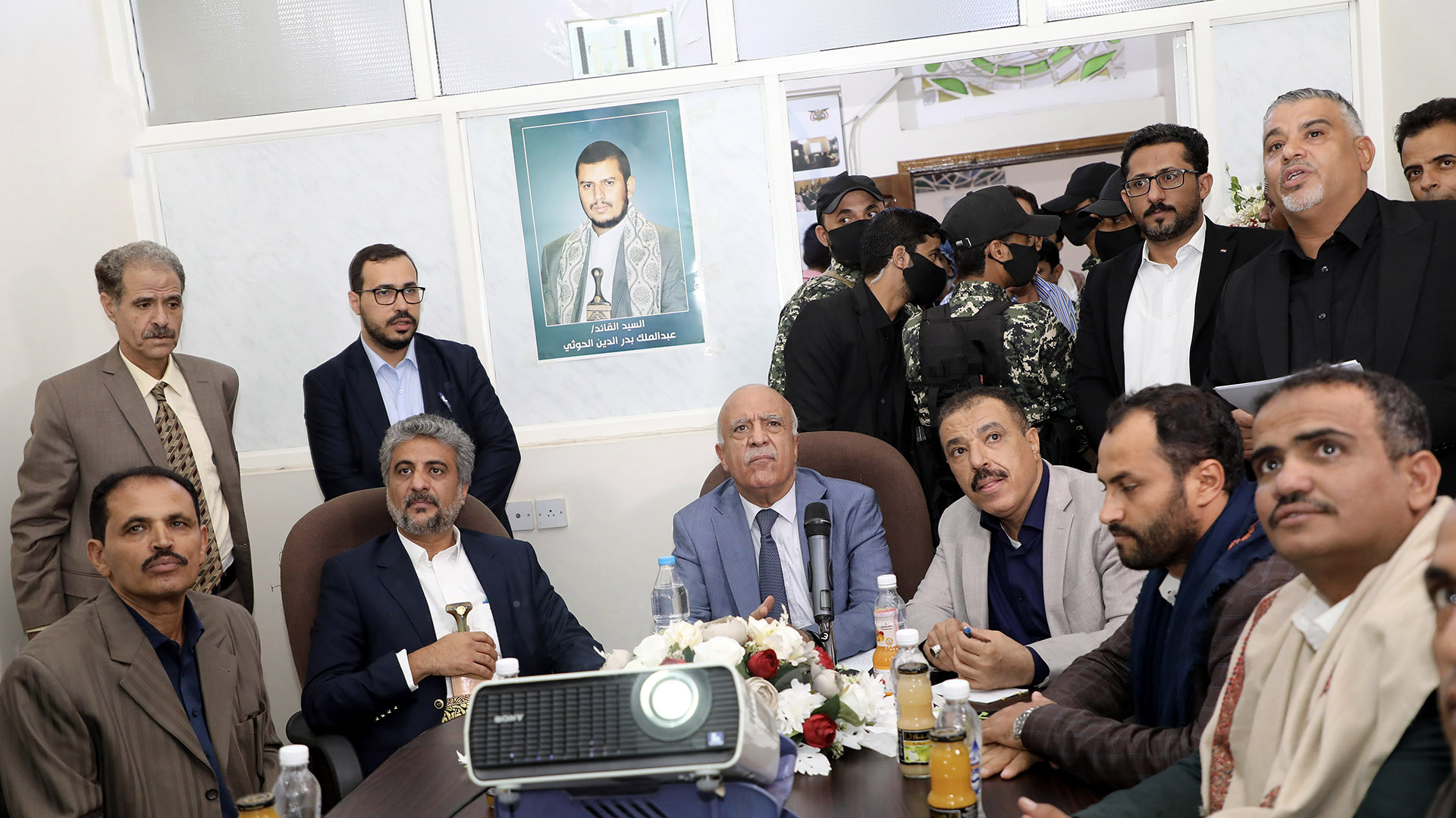 رئيس الوزراء يدّشن مركز معلومات المغتربين بوزارة الخارجية