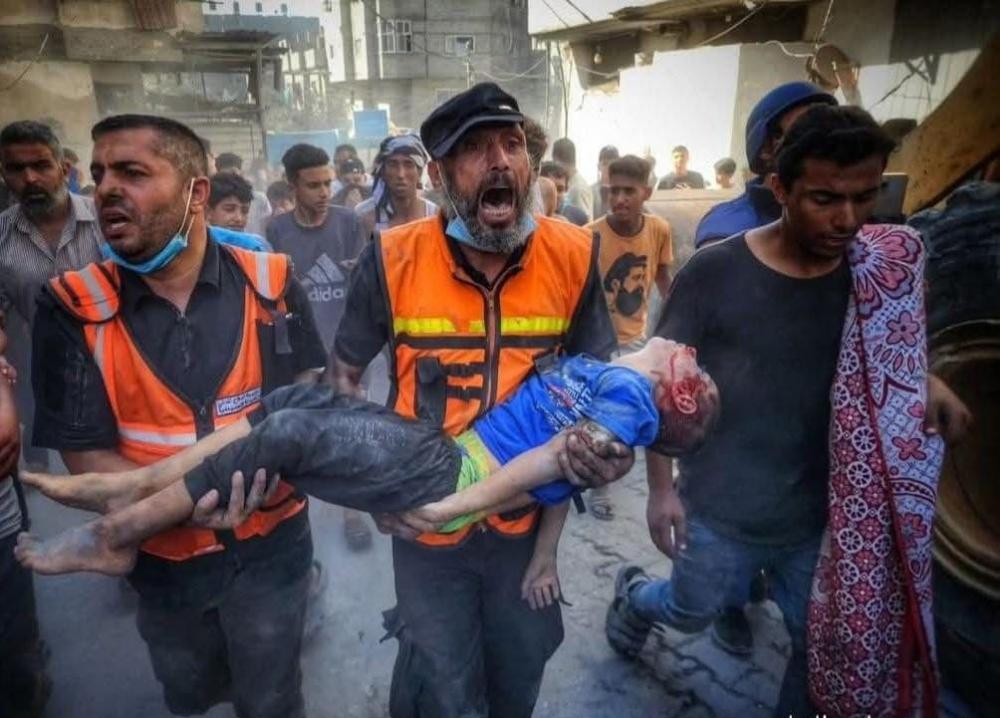 الدفاع المدني بغزة: استشهاد ضابط وإصابة 5 من عناصرنا بقصف صهيوني على خانيونس