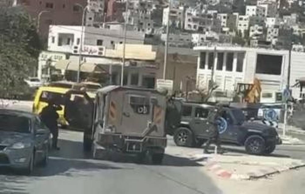 إصابة فتى برصاص العدو الصهيوني في مخيم قلنديا