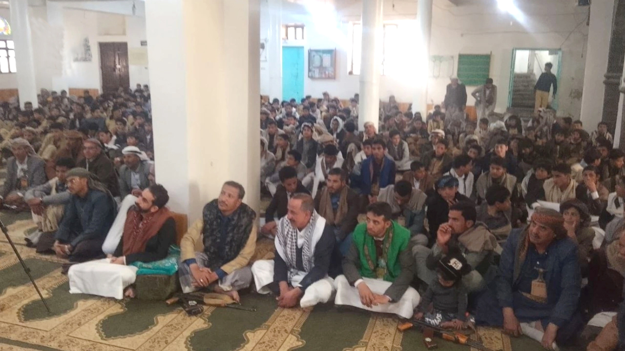 فعالية خطابية في مديرية سنحان بصنعاء احتفالاً بعيد جمعة رجب