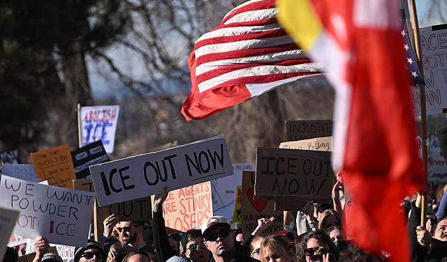 الشرطة الأمريكية تحرم رضيعة مريضة من العلاج رغم تحذيرات الأطبّاء