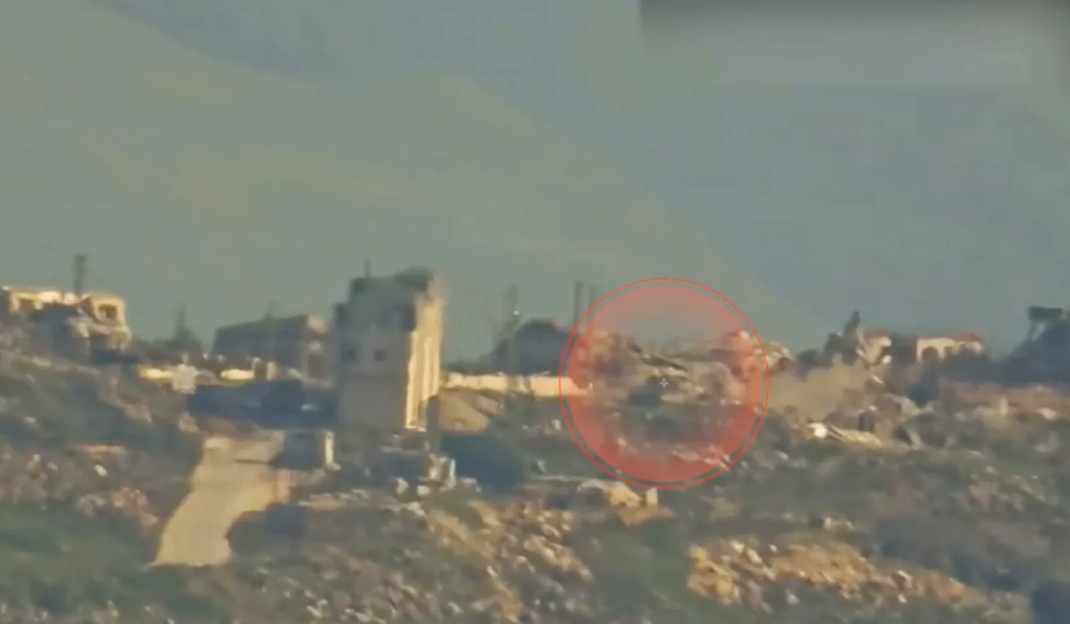 مجاهدو حزب الله يستهدفون خمس دبابات "ميركافا" خلال 24 ساعة